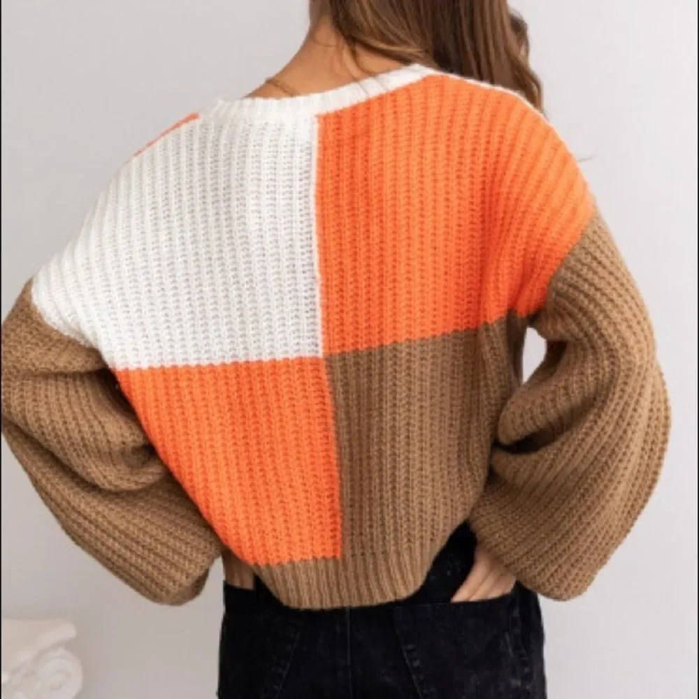 Color Block Sweater   - Picture 2 of 4